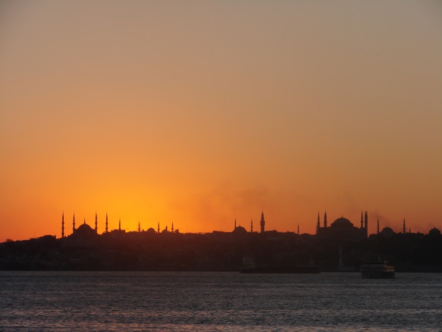 Istanbul frauen kennenlernen
